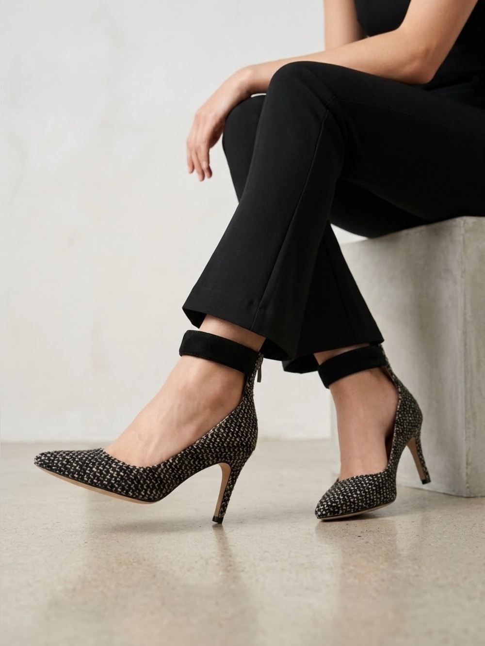 Sigerson Morrison black & white tweed Libby ankle strap pumps - size 7.5